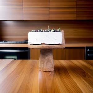 WoodBerry Cake Stand