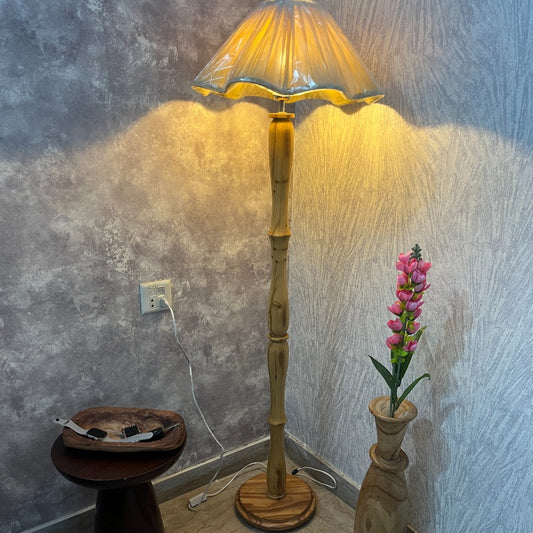 Aromatic CedarWood Floor Lamp