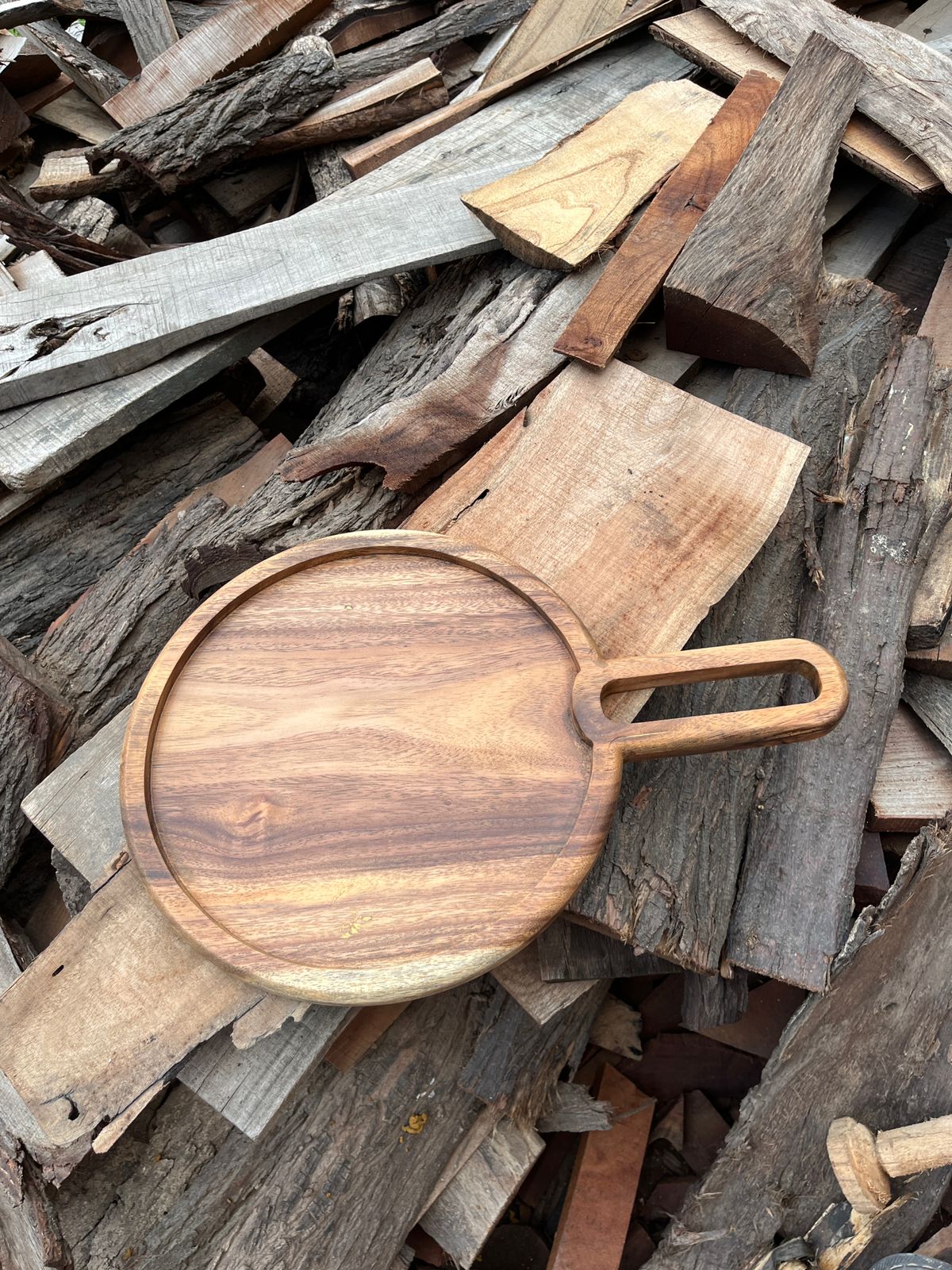 Wooden Round Platter with Unique Handle