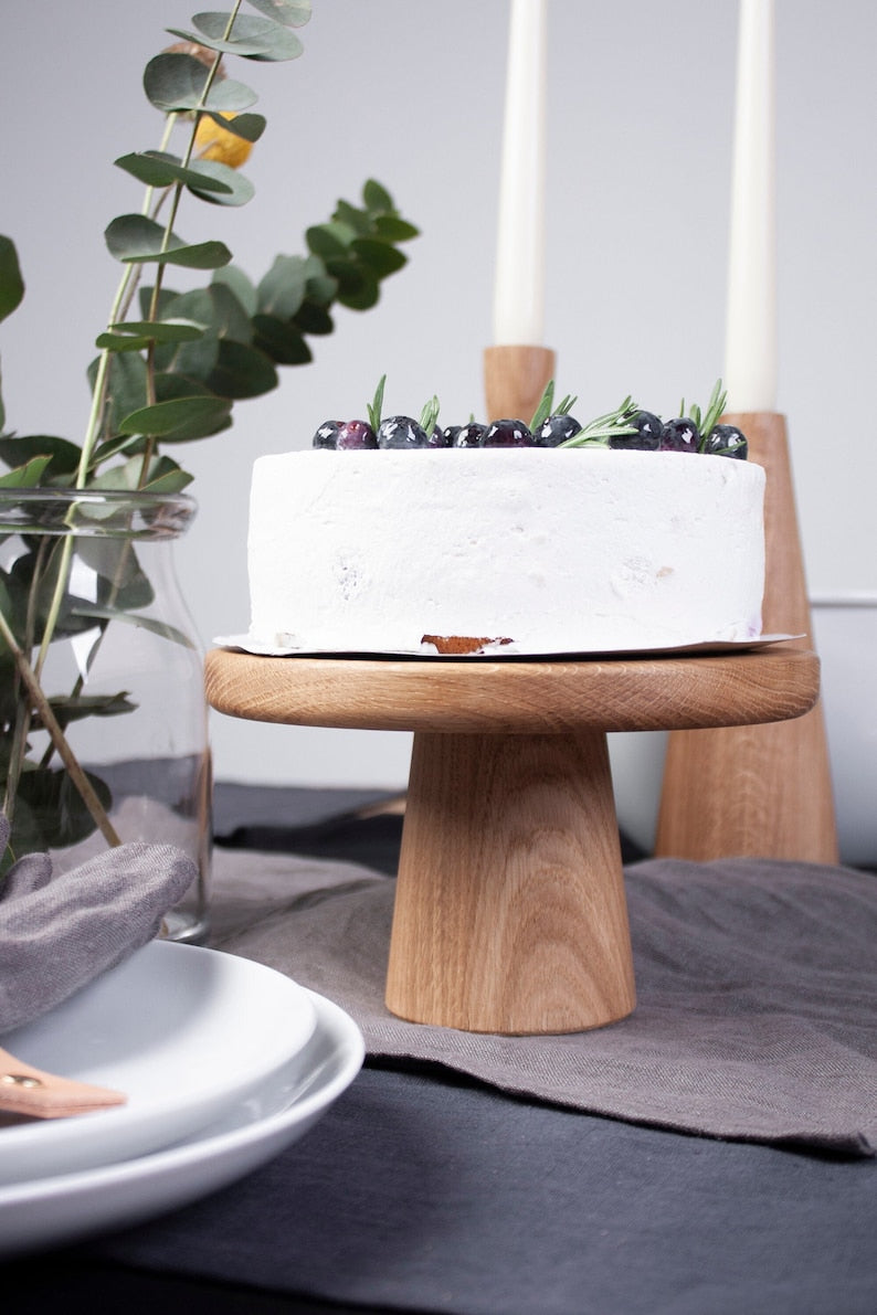 WoodBerry Cake Stand