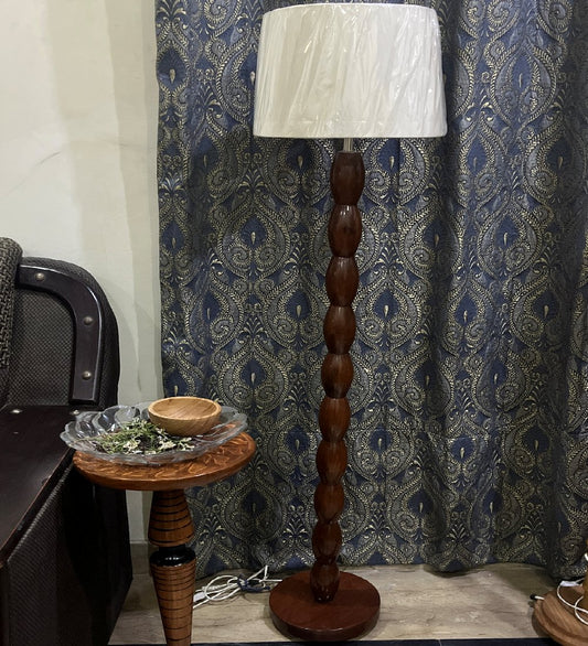 Natural Elegance: Acacia Wood Floor Lamp