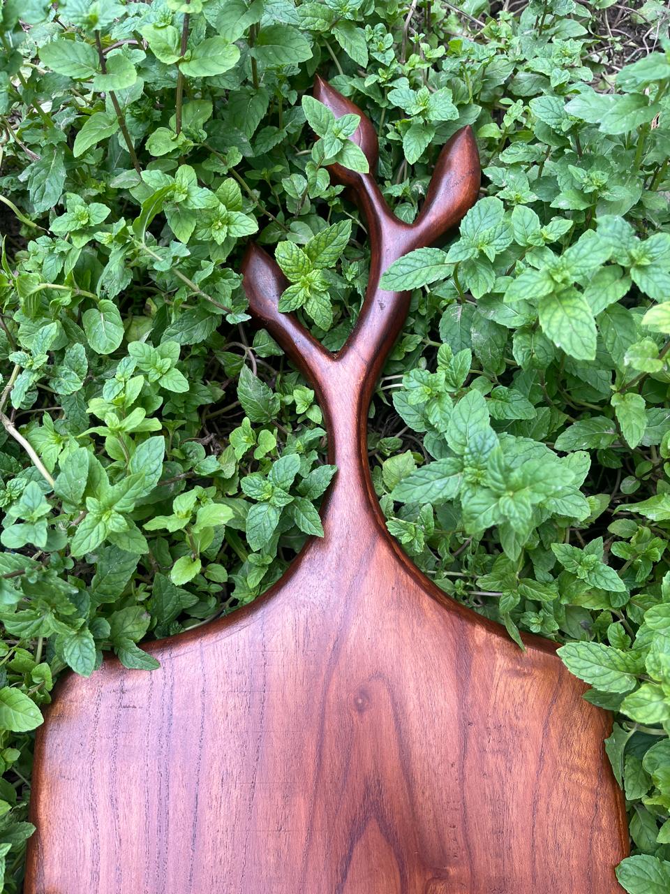 Wooden Stag Leaf Cutting Board