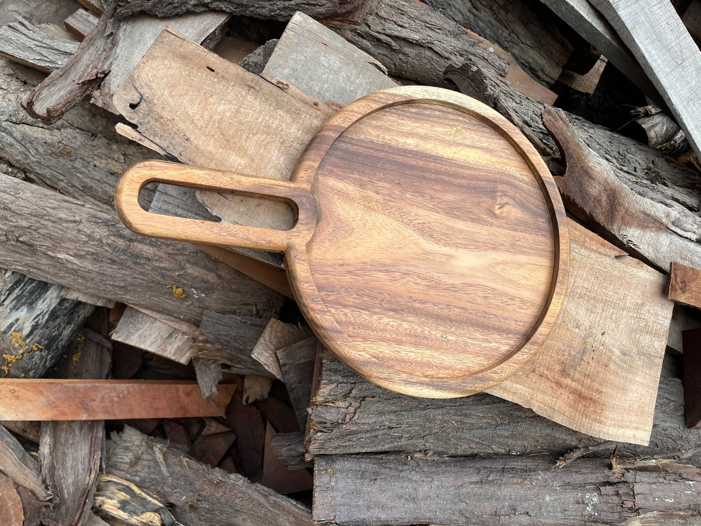 Wooden Round Platter with Unique Handle