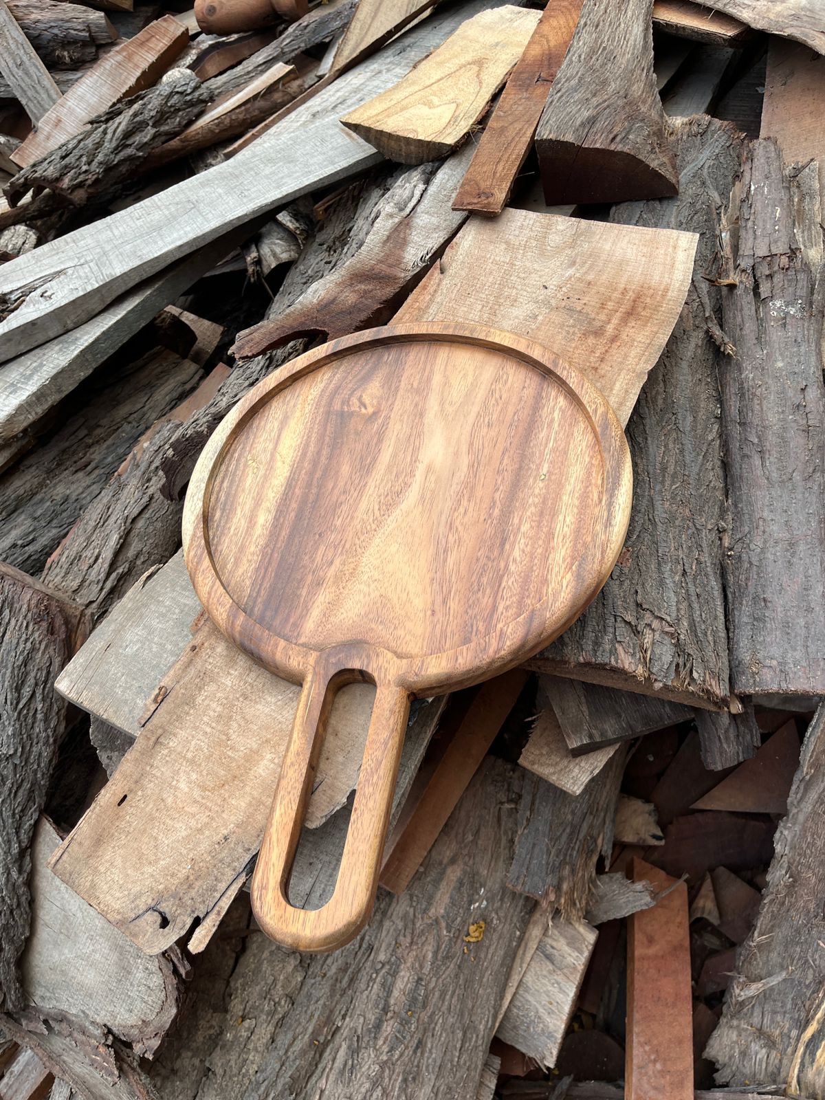 Wooden Round Platter with Unique Handle