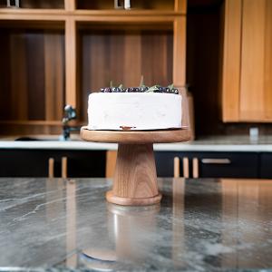 WoodBerry Cake Stand