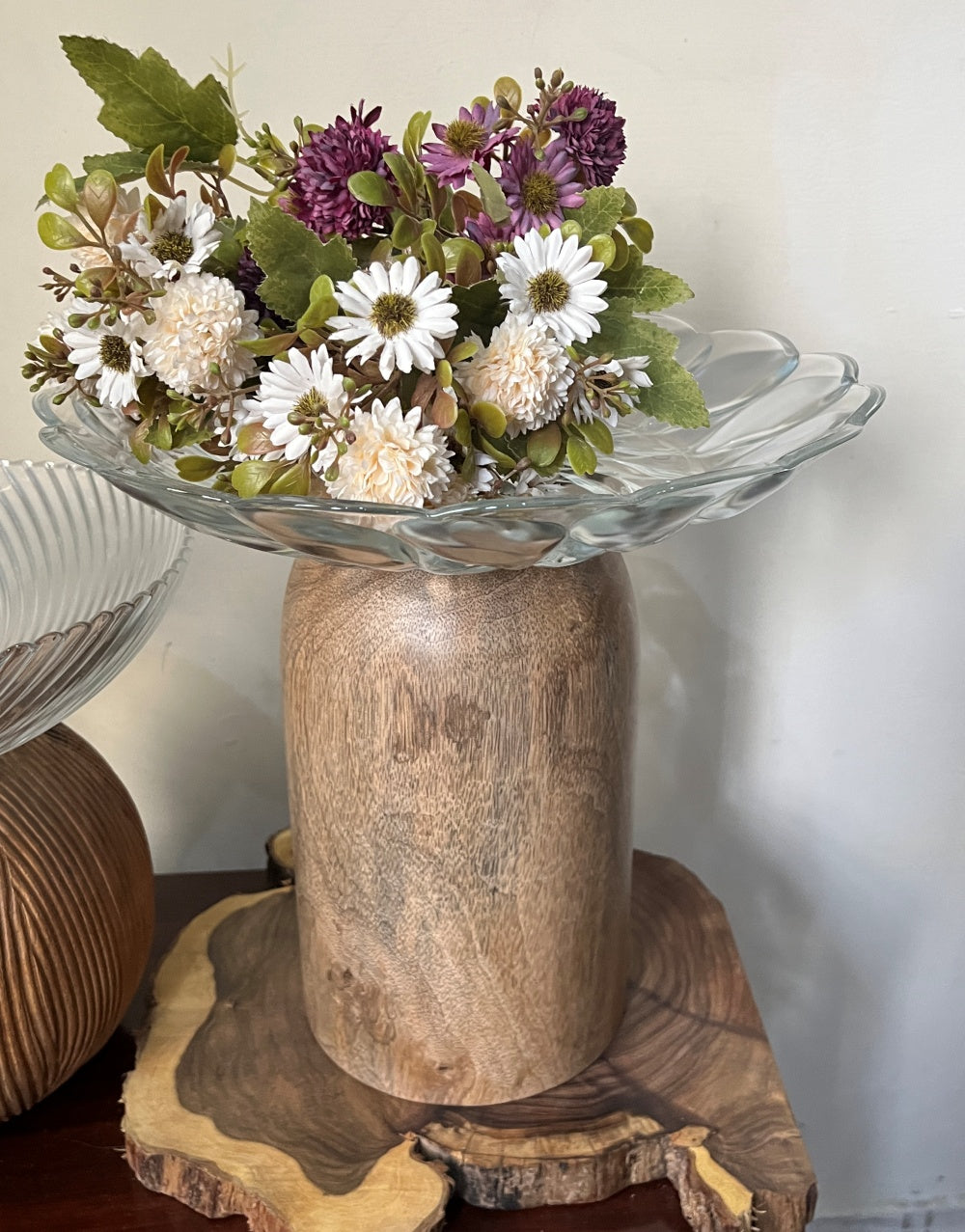 Elegant Wooden Glass Serving Bowl